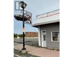 122 Scott ST, Fort Frances, Ontario