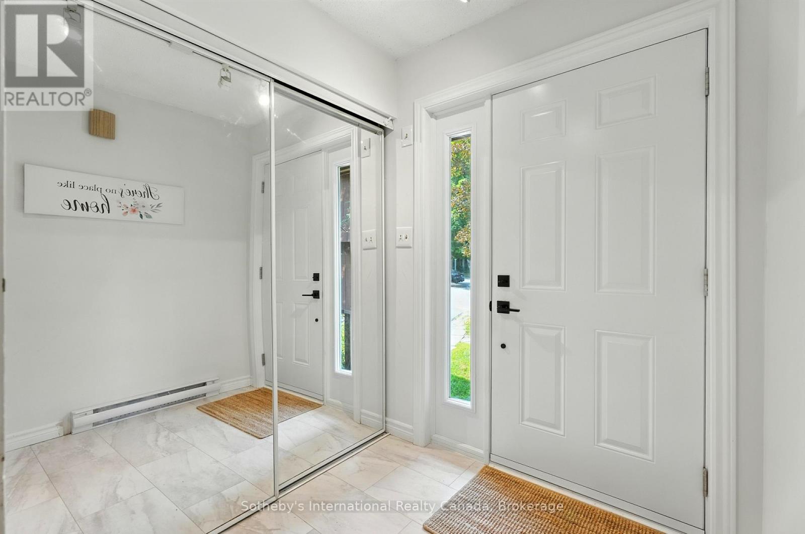 49 Southbank Drive, Bracebridge, Ontario  P1L 1G2 - Photo 4 - X12389474