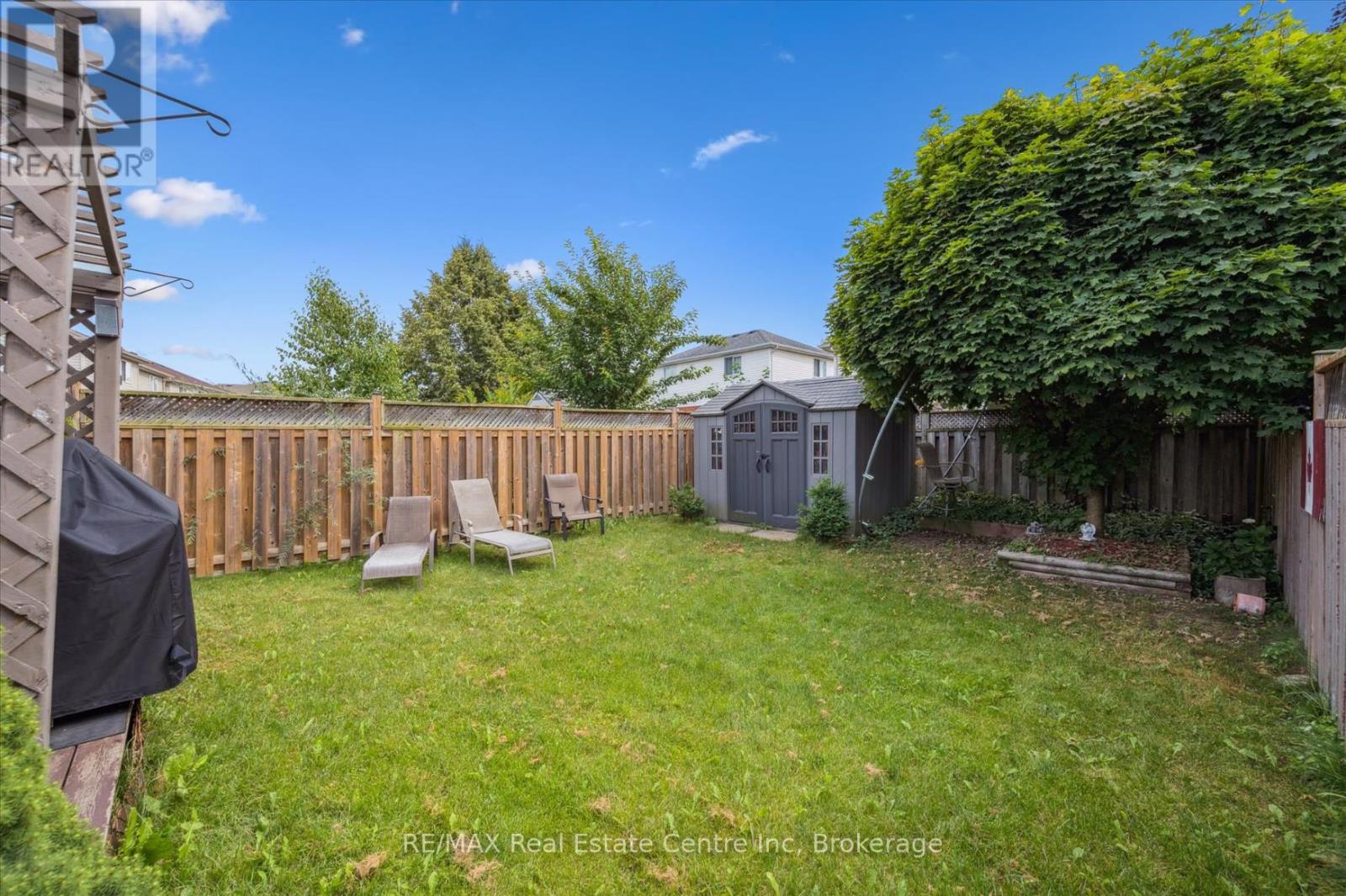 161 Stephanie Drive, Guelph, Ontario N1K 1X7 - Photo 18 - X12389511