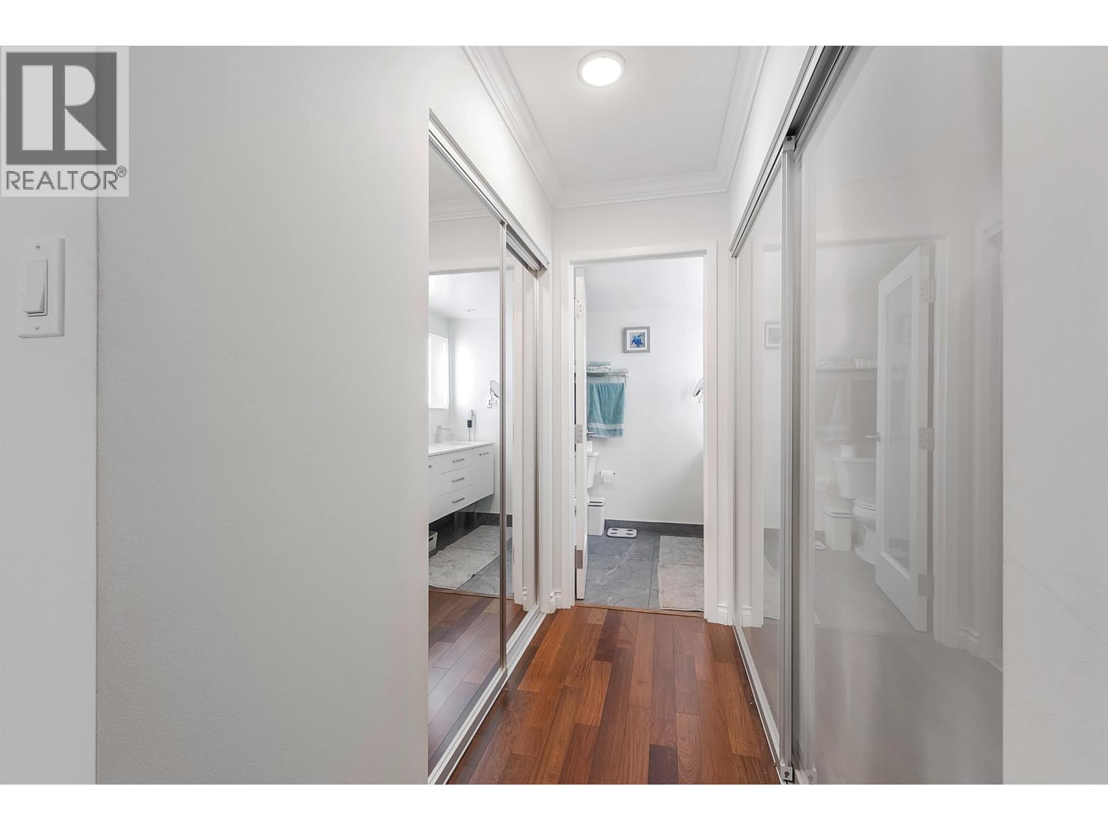 704 1450 Pennyfarthing Drive, Vancouver, British Columbia  V6J 4X8 - Photo 3 - R3044793