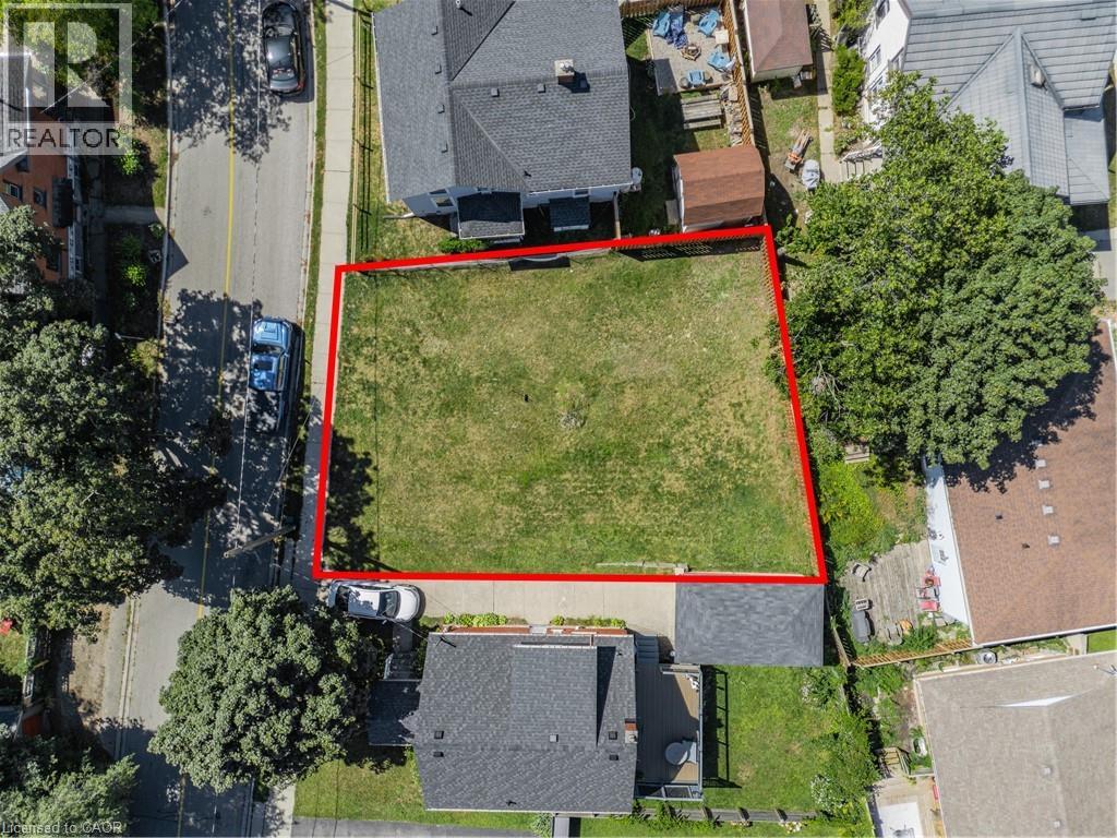 536 Duke Street W, Kitchener, Ontario  N2H 3Y8 - Photo 1 - 40761718