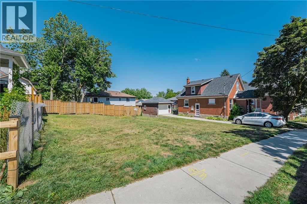536 Duke Street W, Kitchener, Ontario  N2H 3Y8 - Photo 5 - 40761718