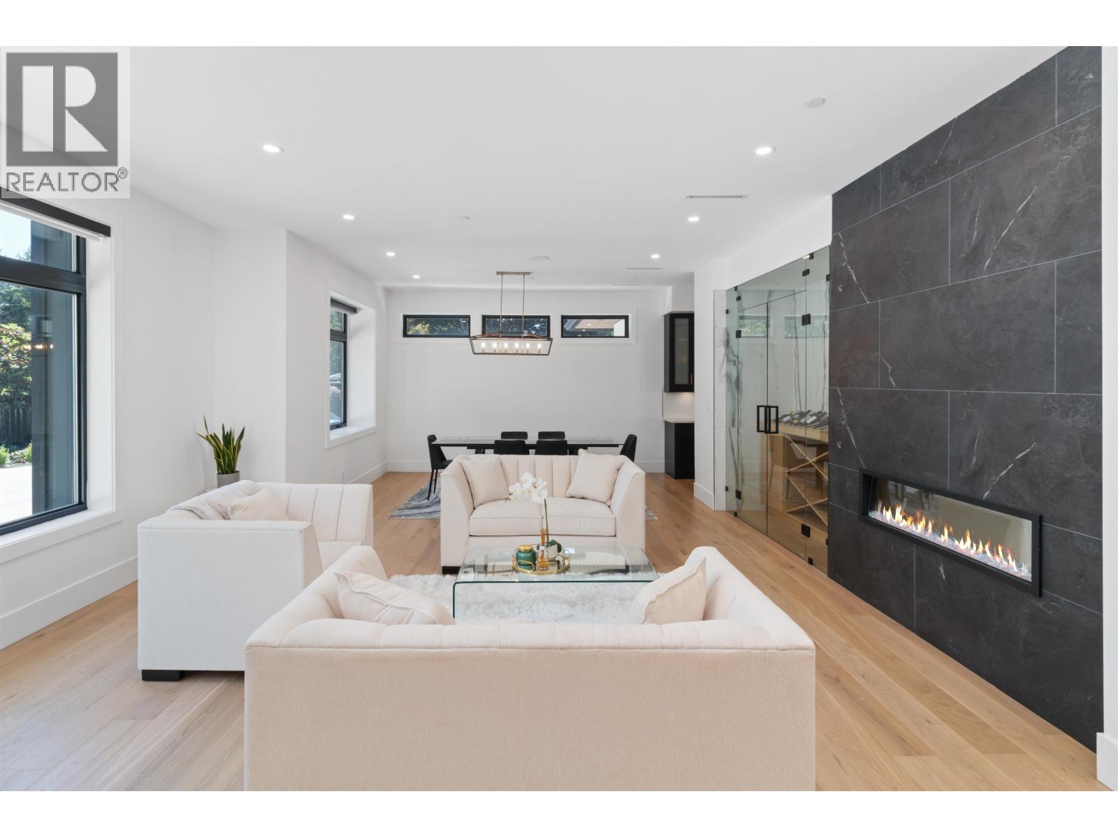Property at 565 MATHERS AVENUE image 5