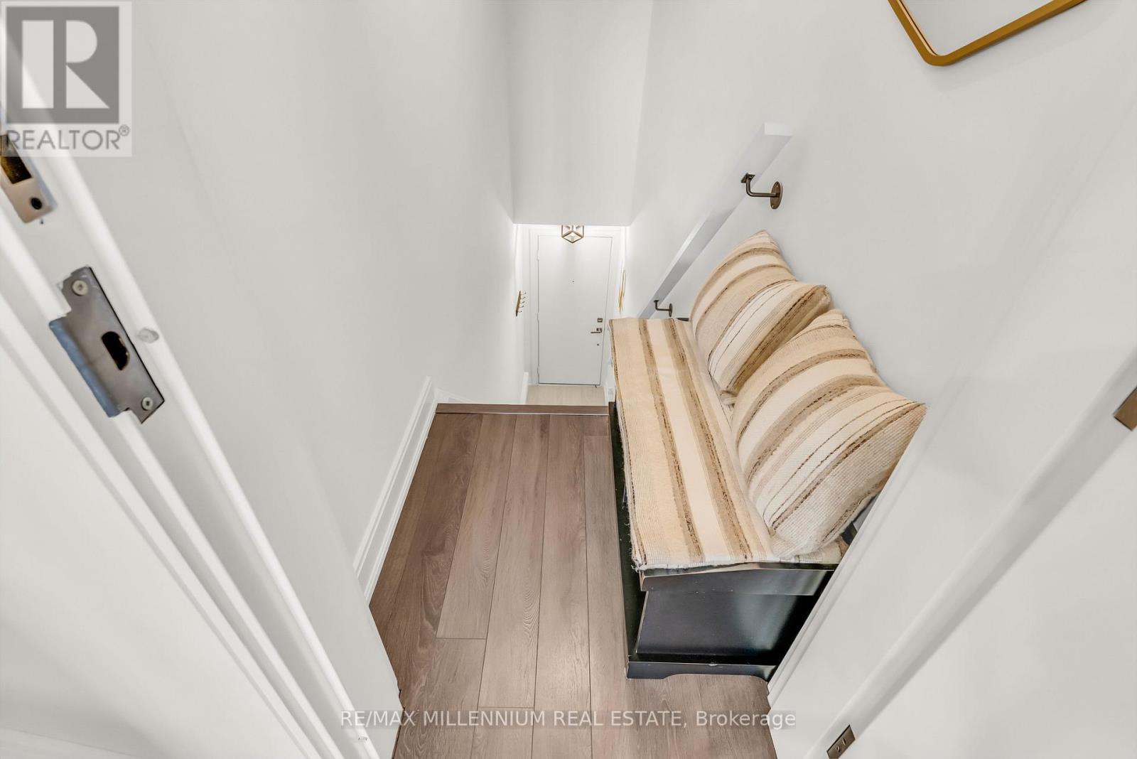 Property at 8 - 100 DUFAY ROAD image 5