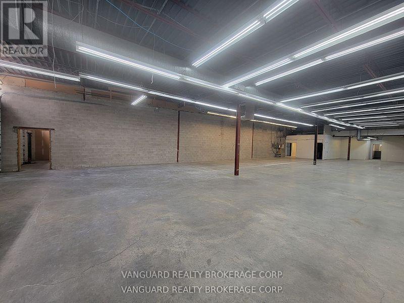 63 Alness Street, Toronto, Ontario  M3J 2H2 - Photo 3 - W12389288