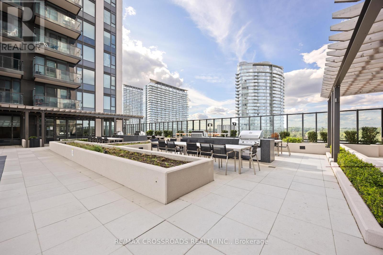2101 - 1926 Lake Shore Boulevard W, Toronto, Ontario  M6S 1A1 - Photo 18 - W12389303