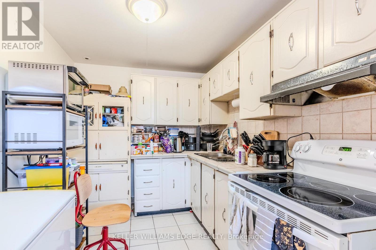 Property at 227 - 1055 DUNDAS STREET E image 5