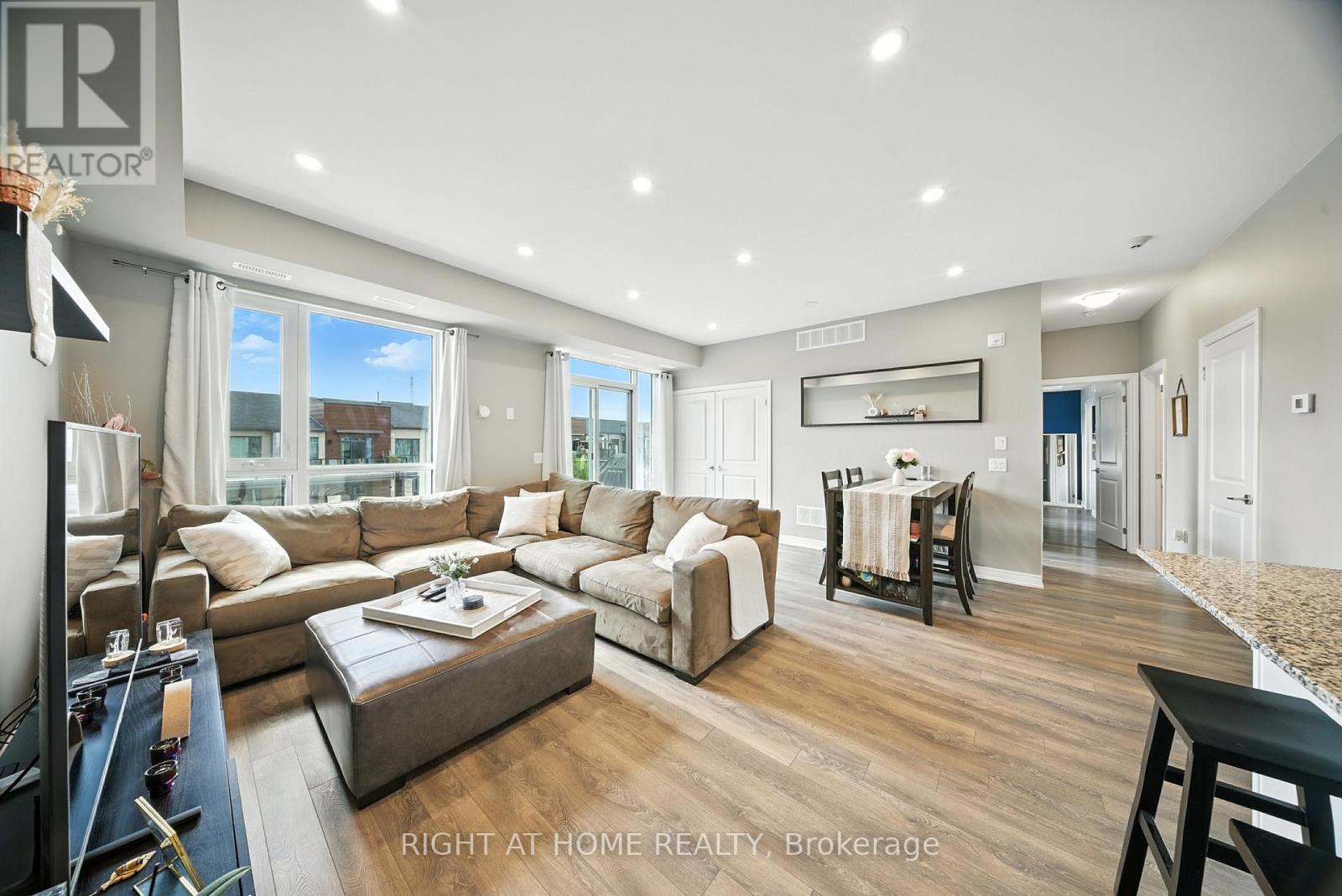 311 - 2370 Khalsa Gate, Oakville, Ontario  L6M 1P5 - Photo 11 - W12389349