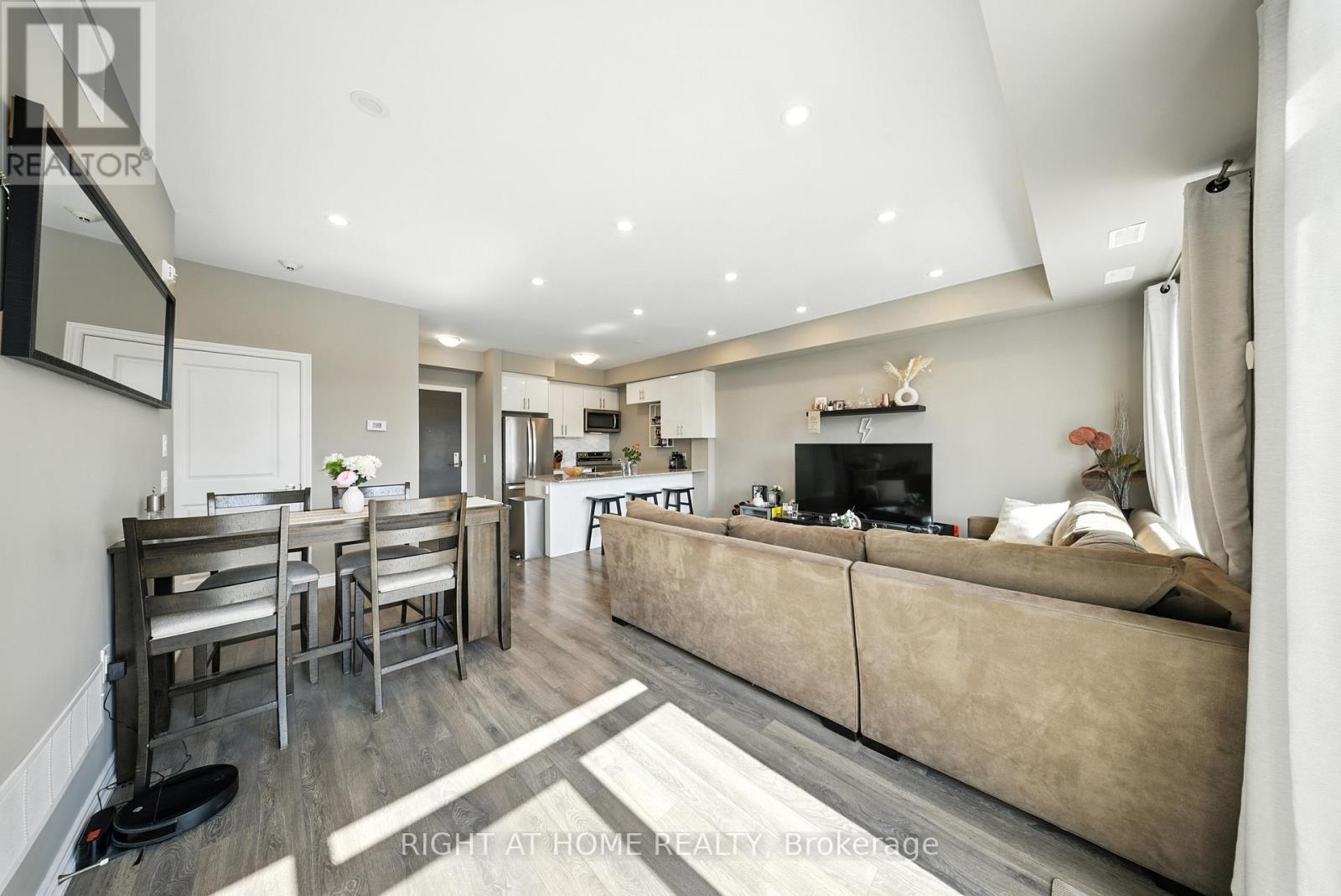 311 - 2370 Khalsa Gate, Oakville, Ontario  L6M 1P5 - Photo 15 - W12389349