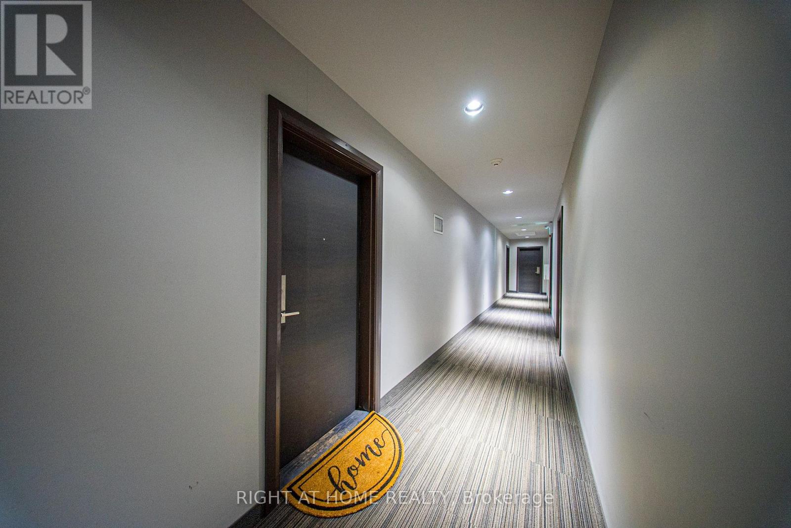 311 - 2370 Khalsa Gate, Oakville, Ontario  L6M 1P5 - Photo 4 - W12389349