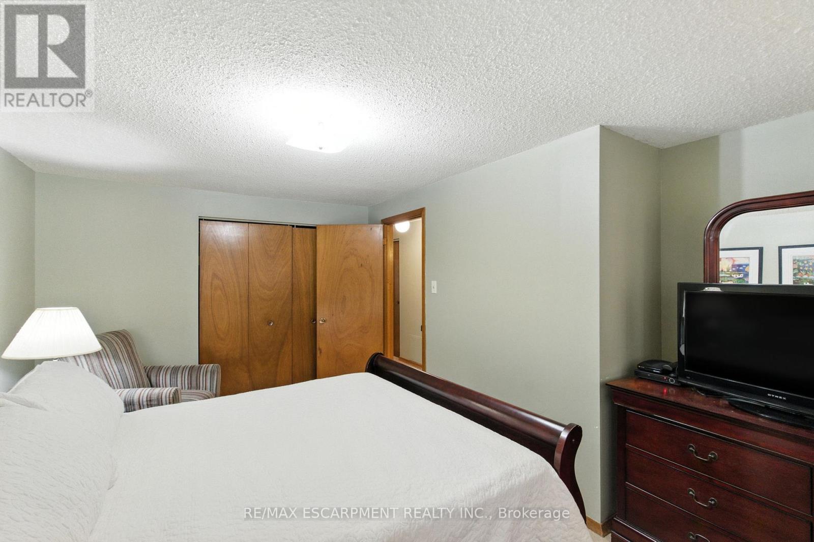 5 - 3008 Palmer Drive, Burlington (Palmer), Ontario  L7M 1L2 - Photo 20 - W12389350