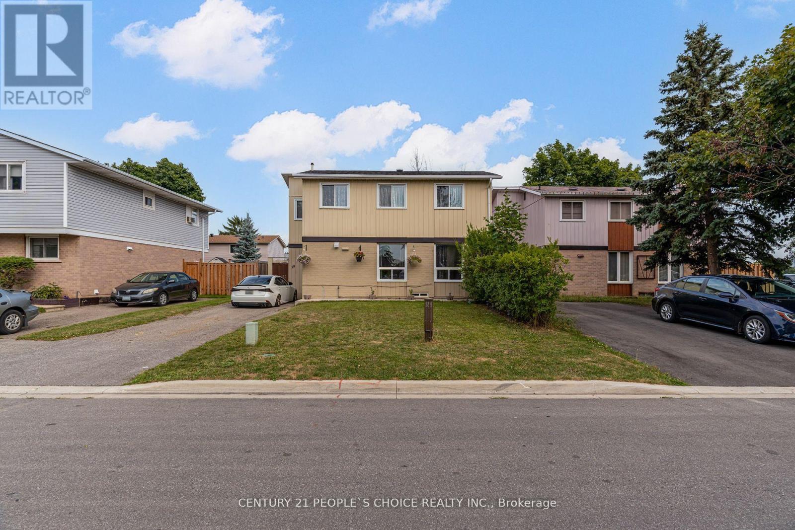 18 Hernon Court, Brampton, Ontario  L6S 2B9 - Photo 1 - W12389351