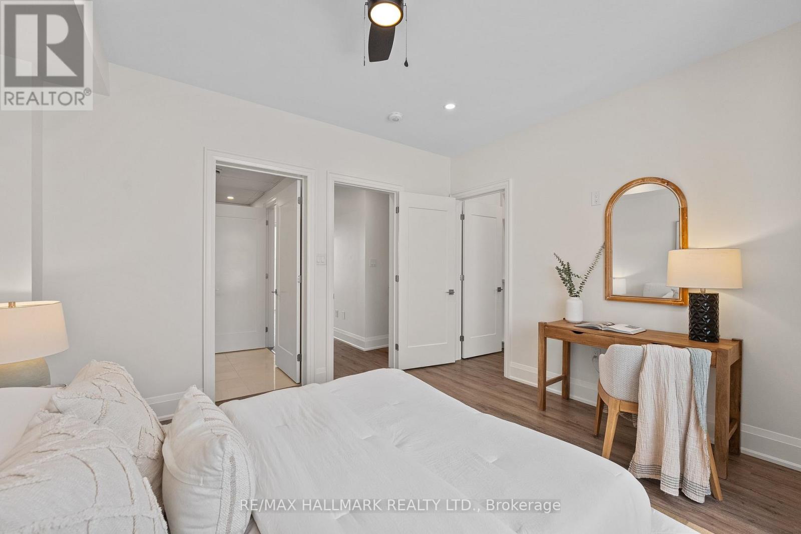 129 High Street W, Mississauga, Ontario  L5H 1K4 - Photo 19 - W12389364