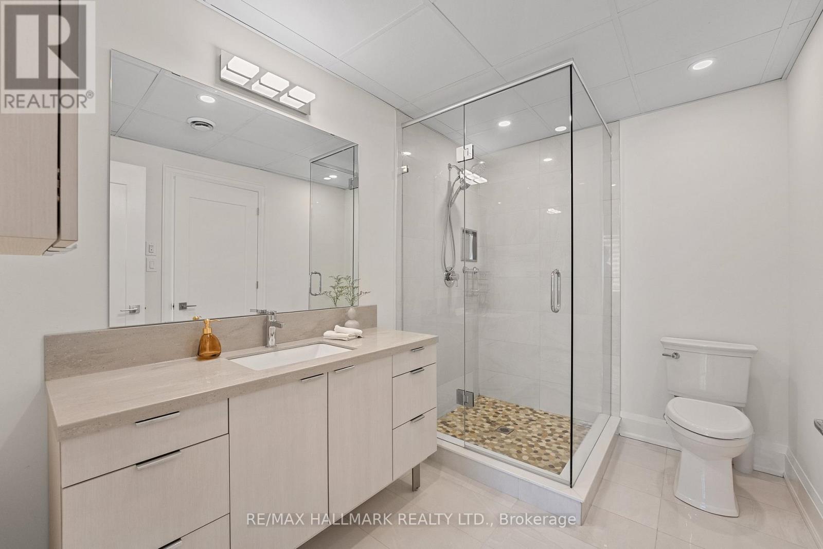 129 High Street W, Mississauga, Ontario  L5H 1K4 - Photo 20 - W12389364