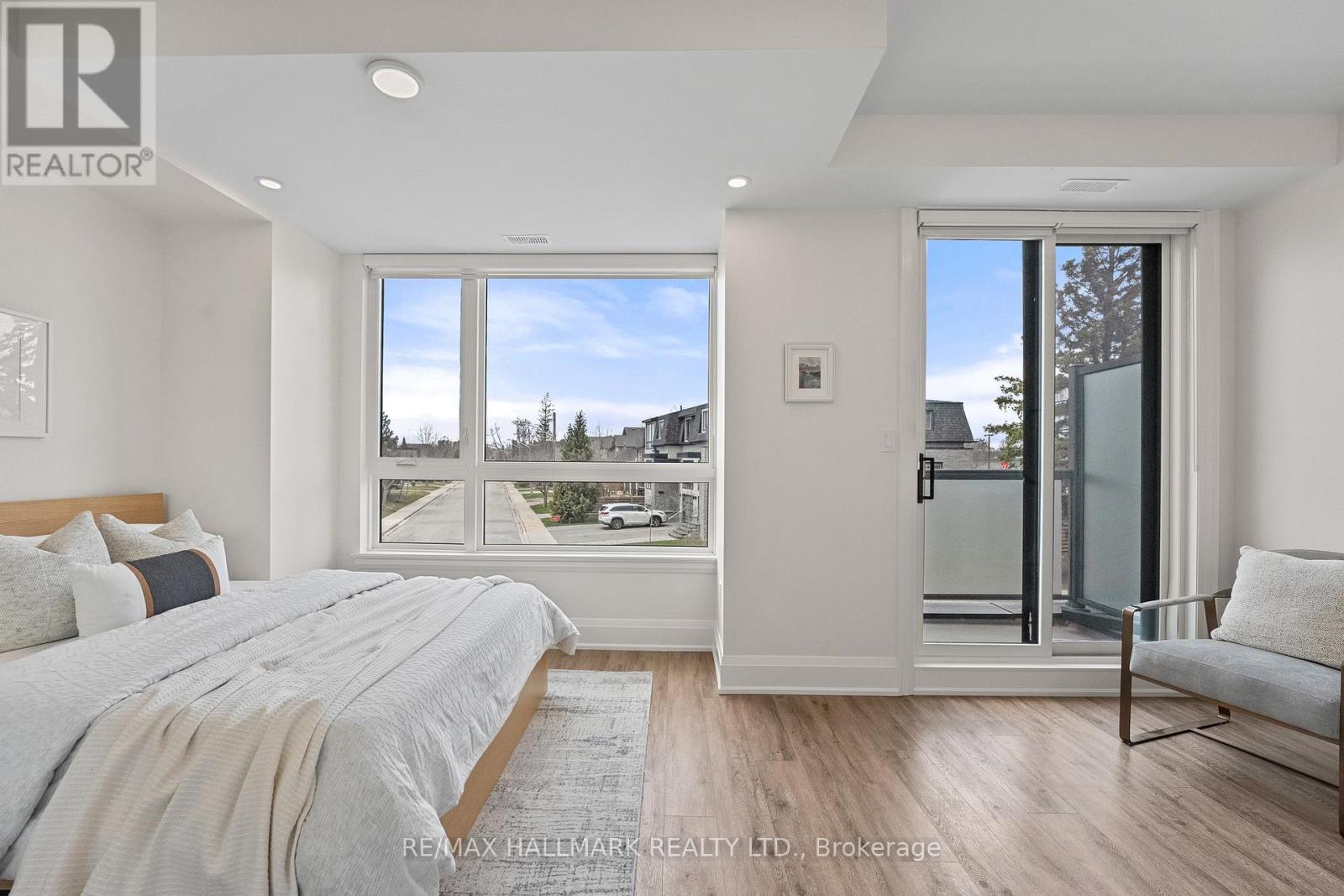 129 High Street W, Mississauga, Ontario  L5H 1K4 - Photo 23 - W12389364