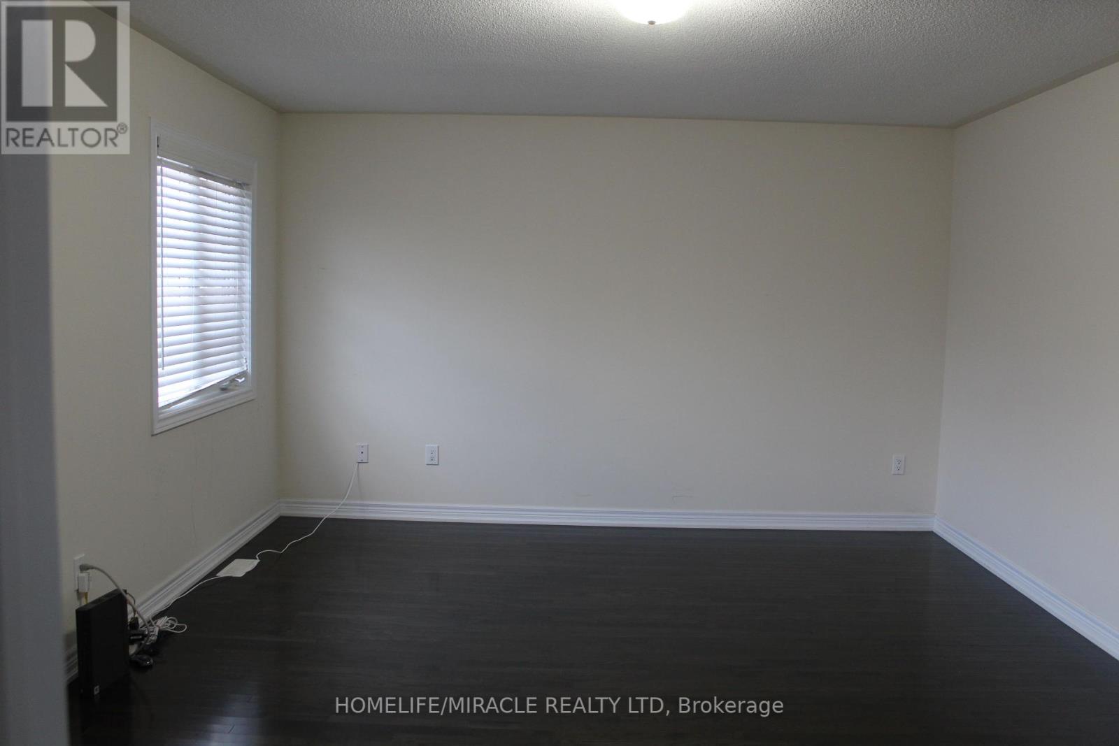 210 Bellchase Trail, Brampton, Ontario  L6P 3V2 - Photo 18 - W12389408