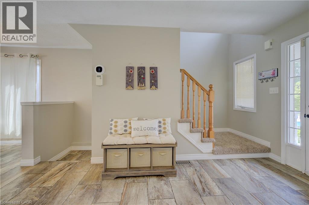 503 Veronica Drive, Kitchener, Ontario N2A 4E9 - Photo 3 - 40767278