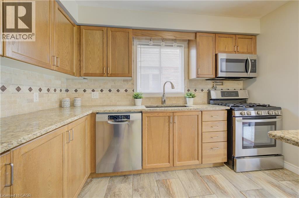 503 Veronica Drive, Kitchener, Ontario N2A 4E9 - Photo 9 - 40767278