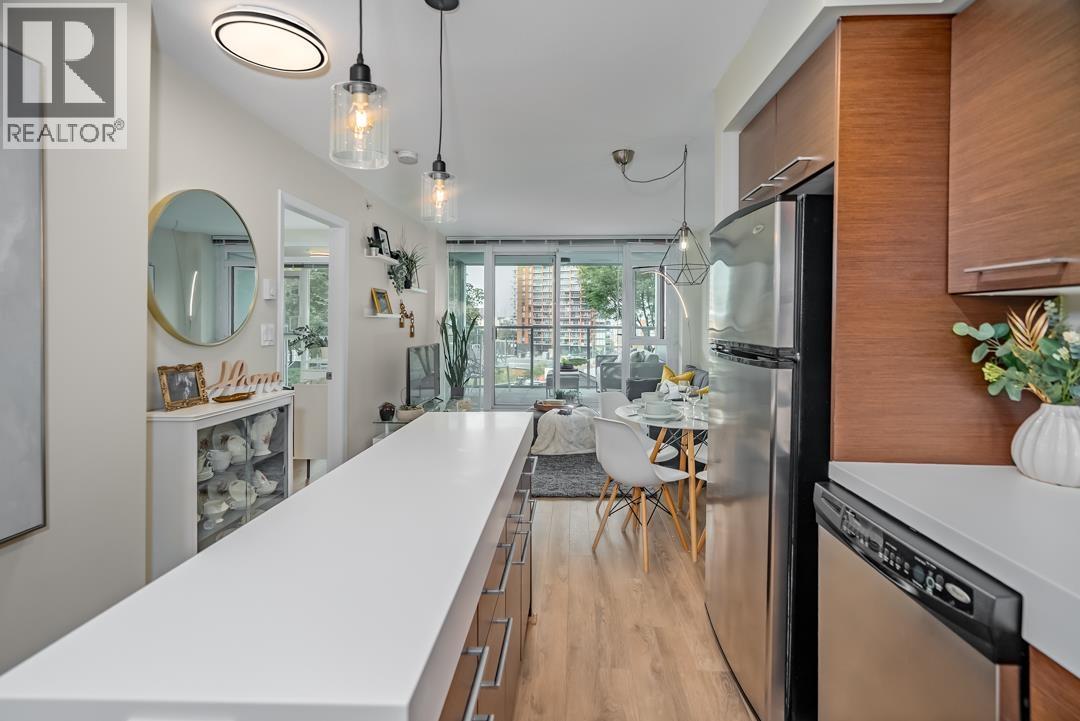 403 2770 SOPHIA STREET, Vancouver, British Columbia