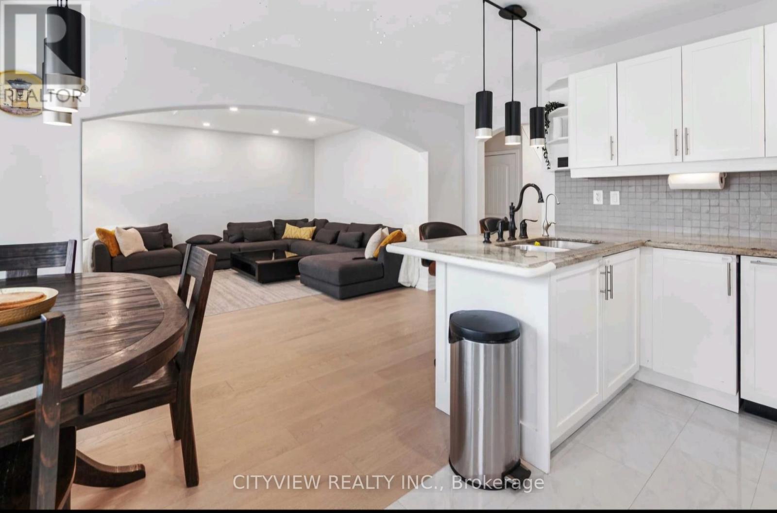 608 Brothers Crescent, Milton, Ontario  L9T 0G8 - Photo 20 - W12304930