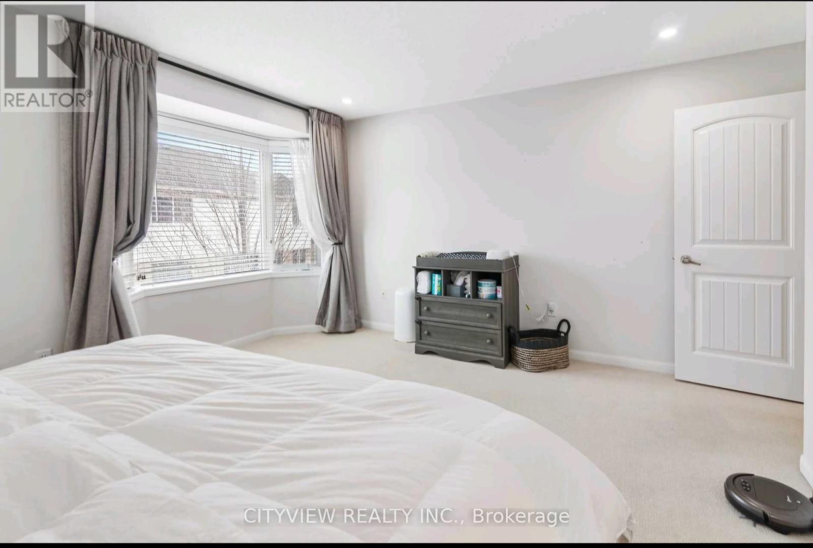 608 Brothers Crescent, Milton, Ontario  L9T 0G8 - Photo 23 - W12304930