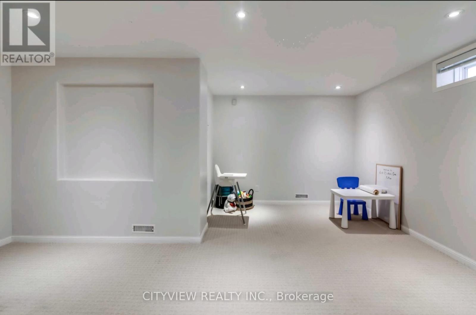 608 Brothers Crescent, Milton, Ontario  L9T 0G8 - Photo 33 - W12304930