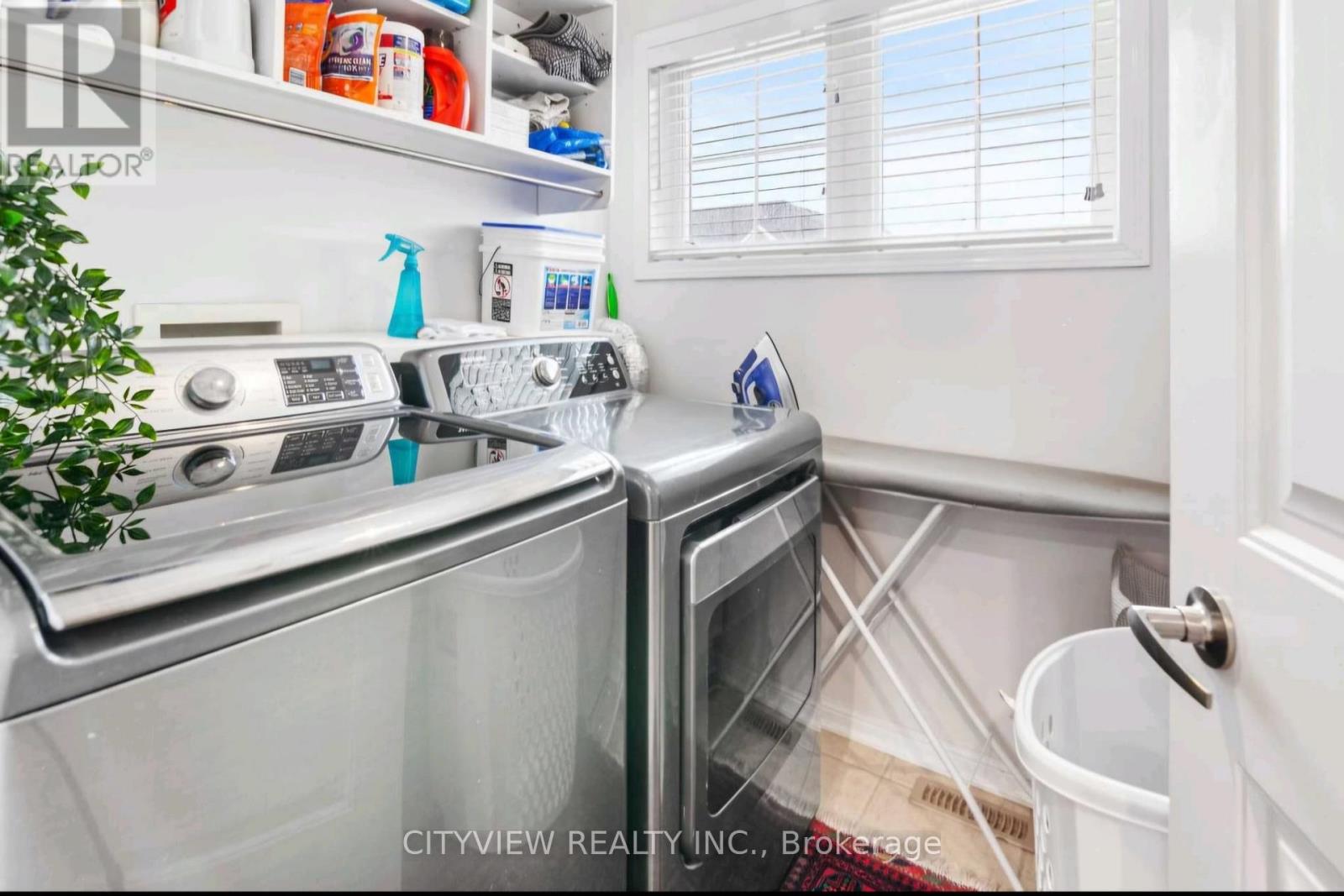608 Brothers Crescent, Milton, Ontario  L9T 0G8 - Photo 31 - W12304930