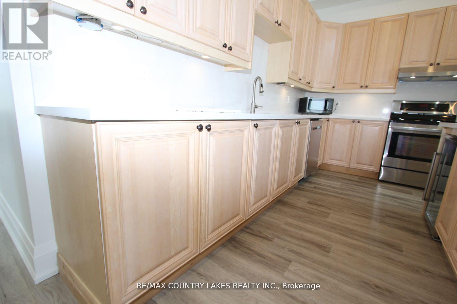 130 Baker Boulevard, Kawartha Lakes, Ontario  K0M 2B0 - Photo 6 - X12389305