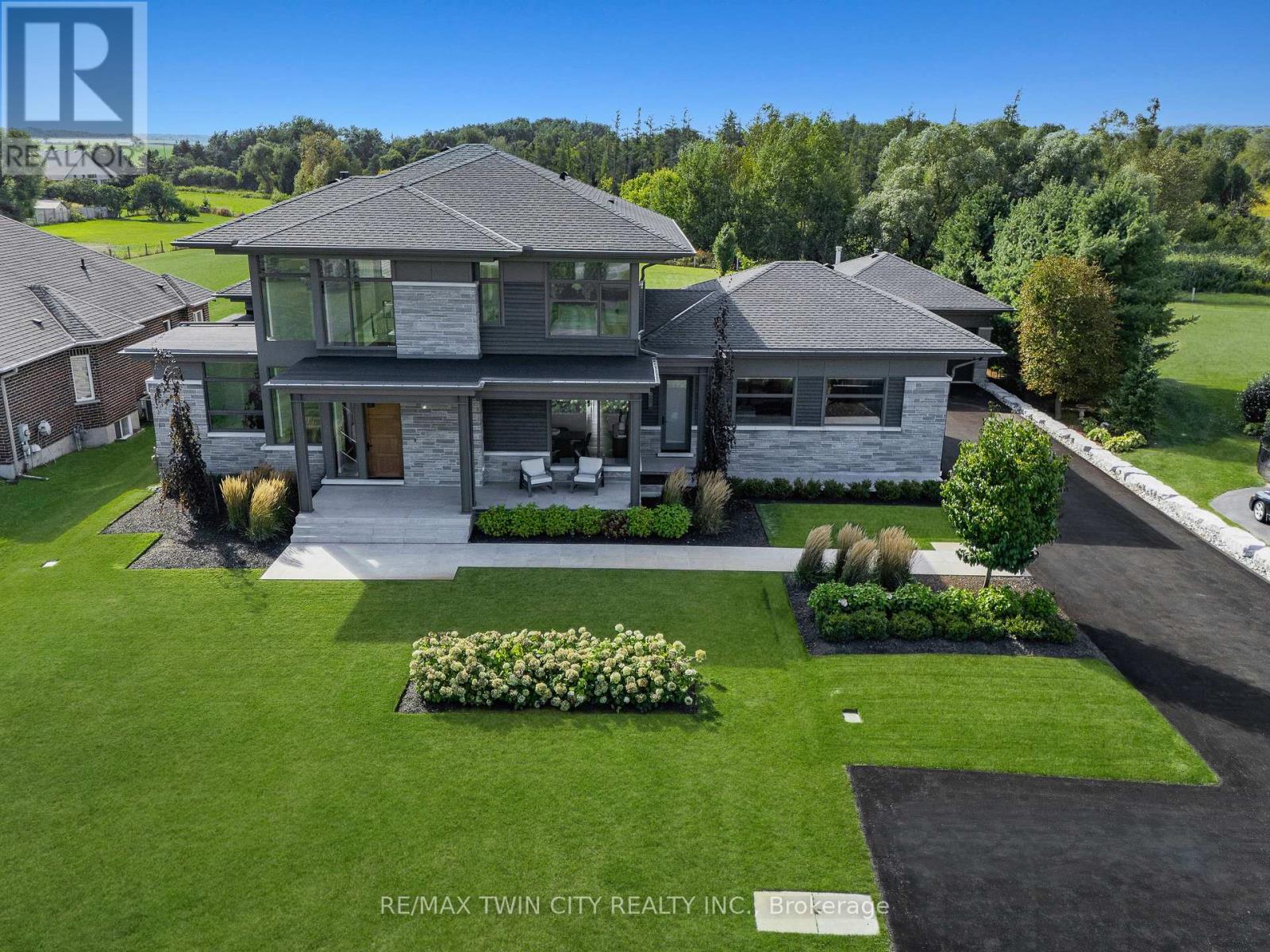 1826 Moser Young Road, Wellesley, Ontario  N0B 2T0 - Photo 9 - X12389310