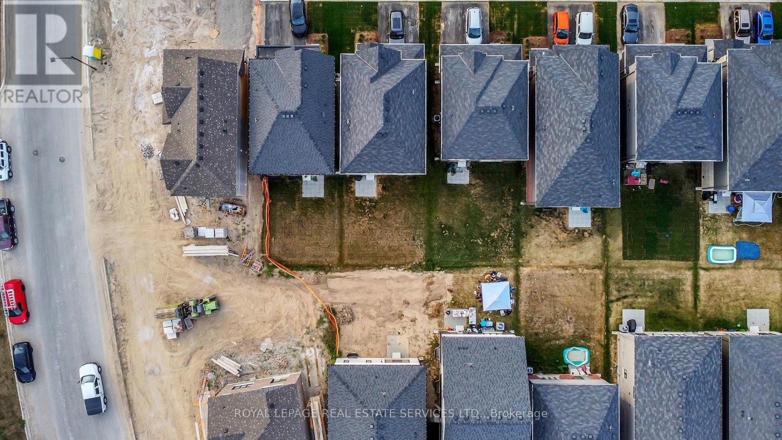 241 Longboat Run, Brantford, Ontario  N3T 5L5 - Photo 48 - X12389316