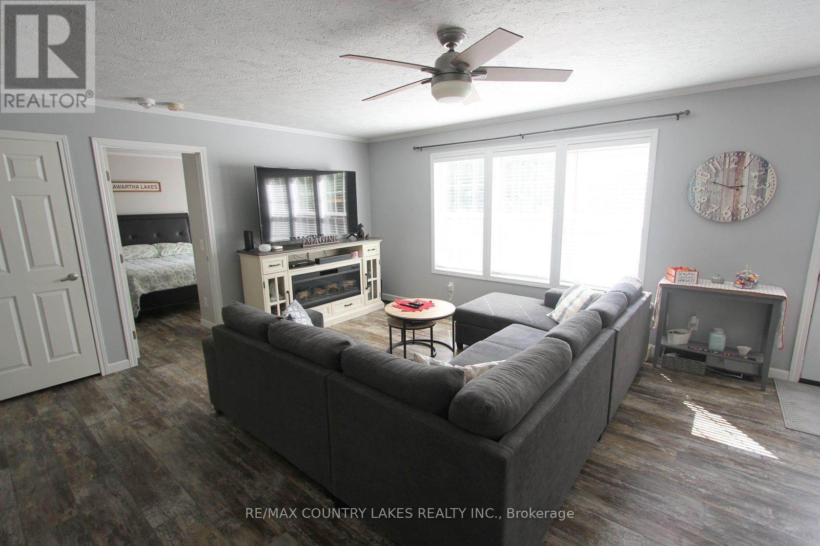113 Stanley Road, Kawartha Lakes, Ontario  K0M 2T0 - Photo 14 - X12389396