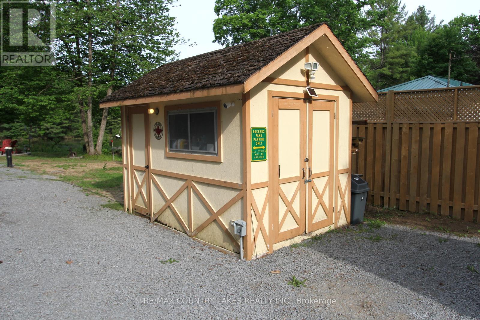 113 Stanley Road, Kawartha Lakes, Ontario  K0M 2T0 - Photo 33 - X12389396