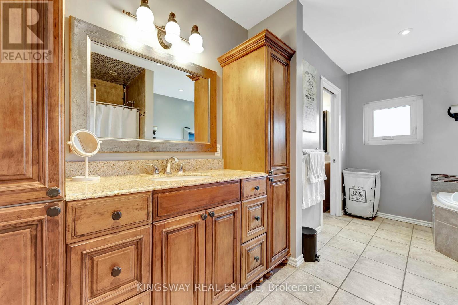 2529 Norman Road S, Hamilton, Ontario  N0B 1L0 - Photo 23 - X12389421