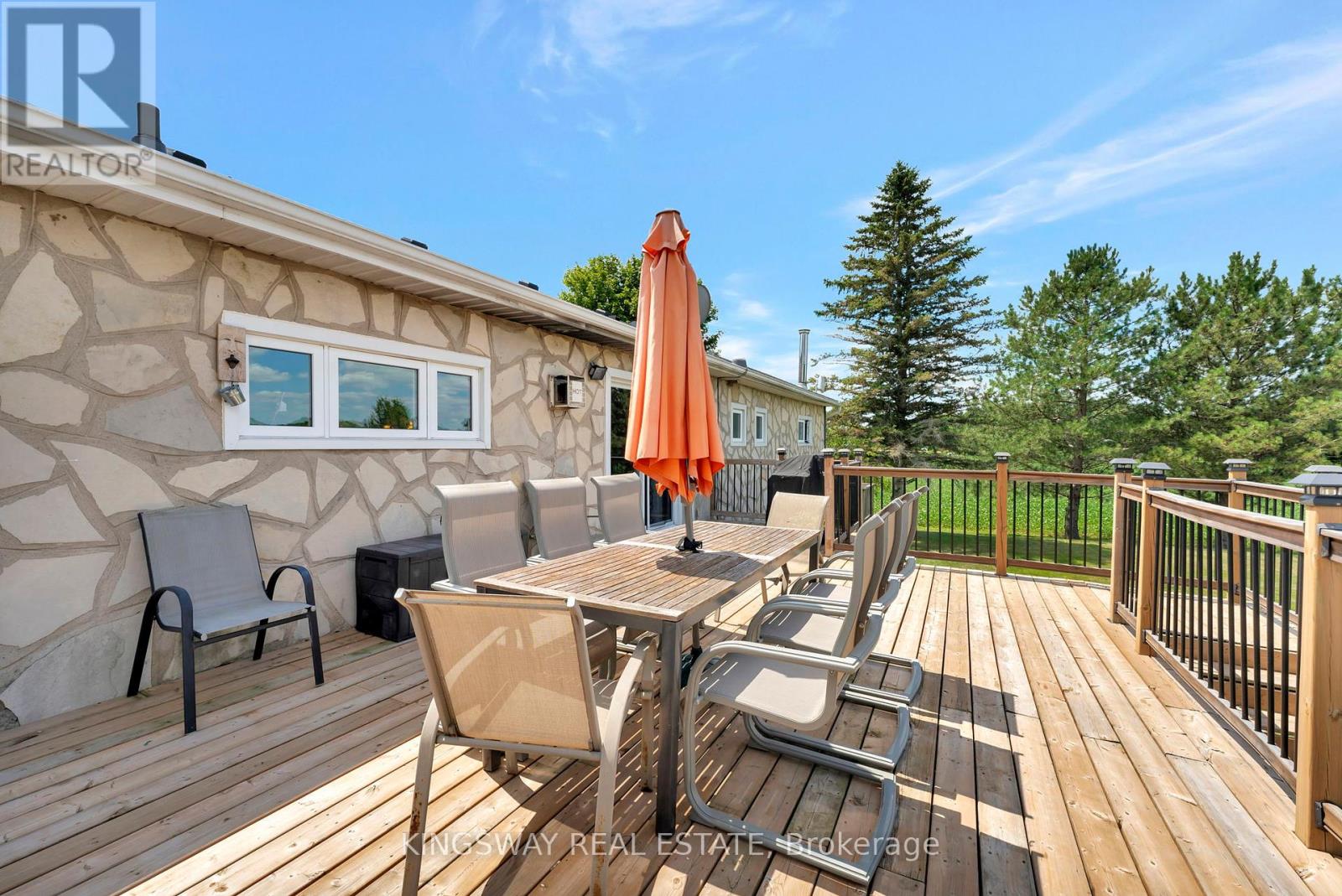 2529 Norman Road S, Hamilton, Ontario  N0B 1L0 - Photo 37 - X12389421