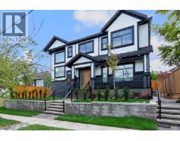 <div class="price">$2,499,000</div> 218 Osborne Avenue, New Westminster<br><div style="margin-bottom:8px;"><small>RE/MAX Treeland Realty</small></div><div class='bed_bath'>7 Bed | 6 Bath</div>