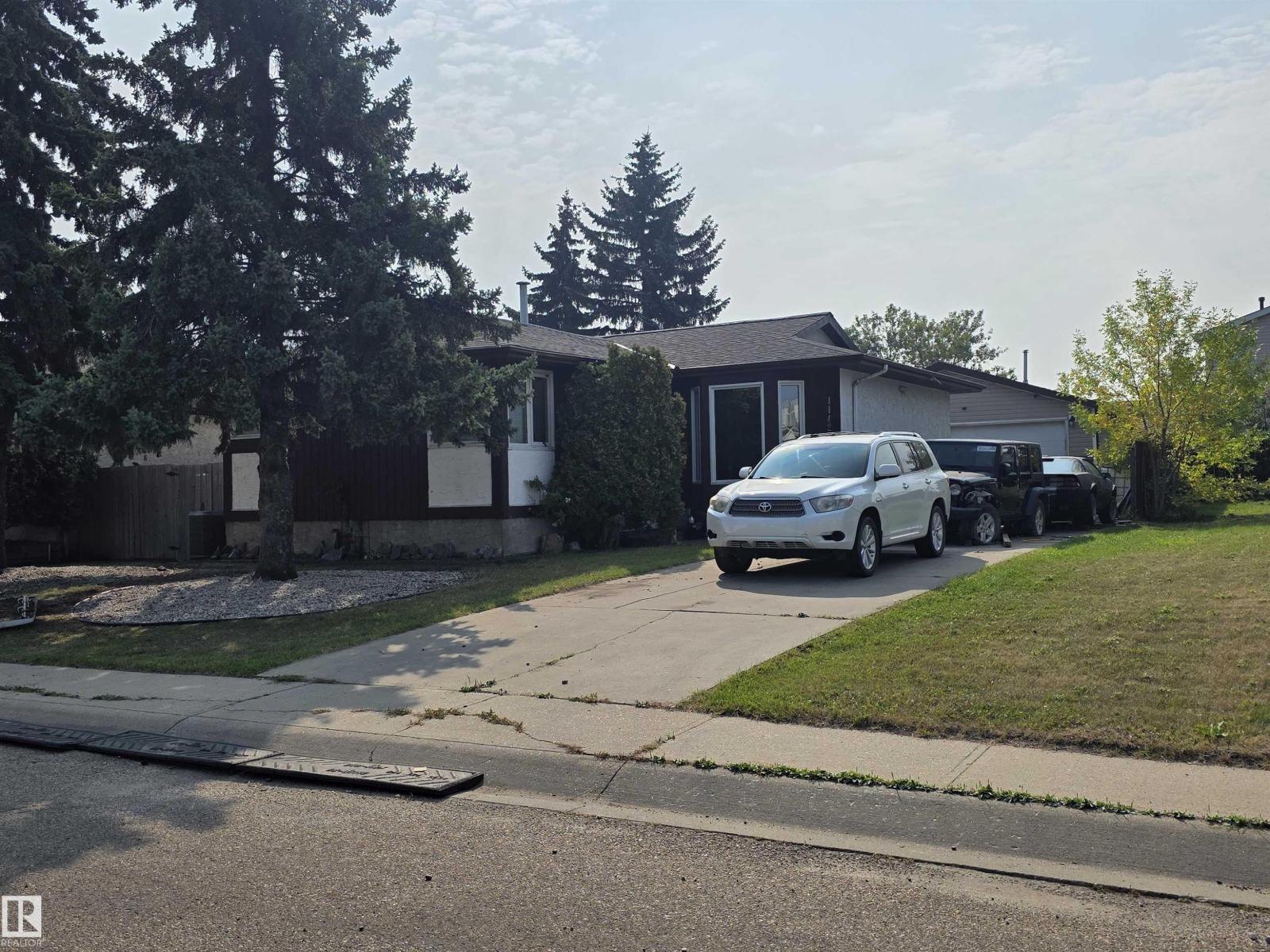 11427 141 Av Nw, Edmonton, Alberta  T5X 3Z7 - Photo 2 - E4456760