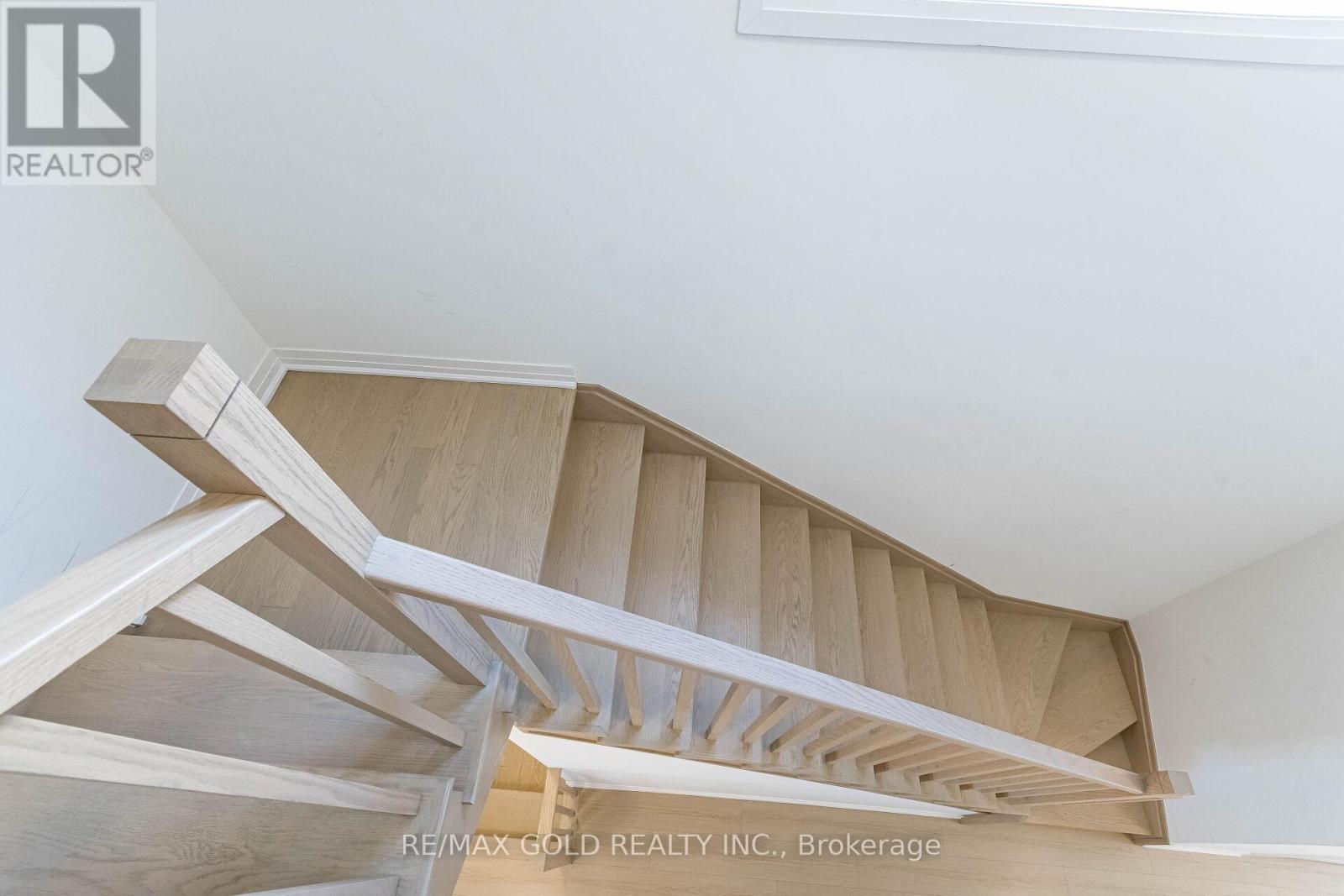 89 Sagewood Avenue, Barrie, Ontario  L9J 0K5 - Photo 18 - S12367972