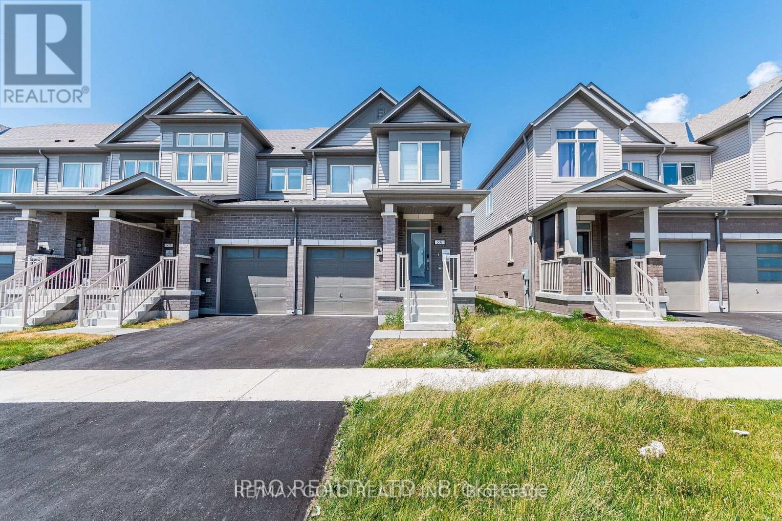 89 Sagewood Avenue, Barrie, Ontario  L9J 0K5 - Photo 3 - S12367972