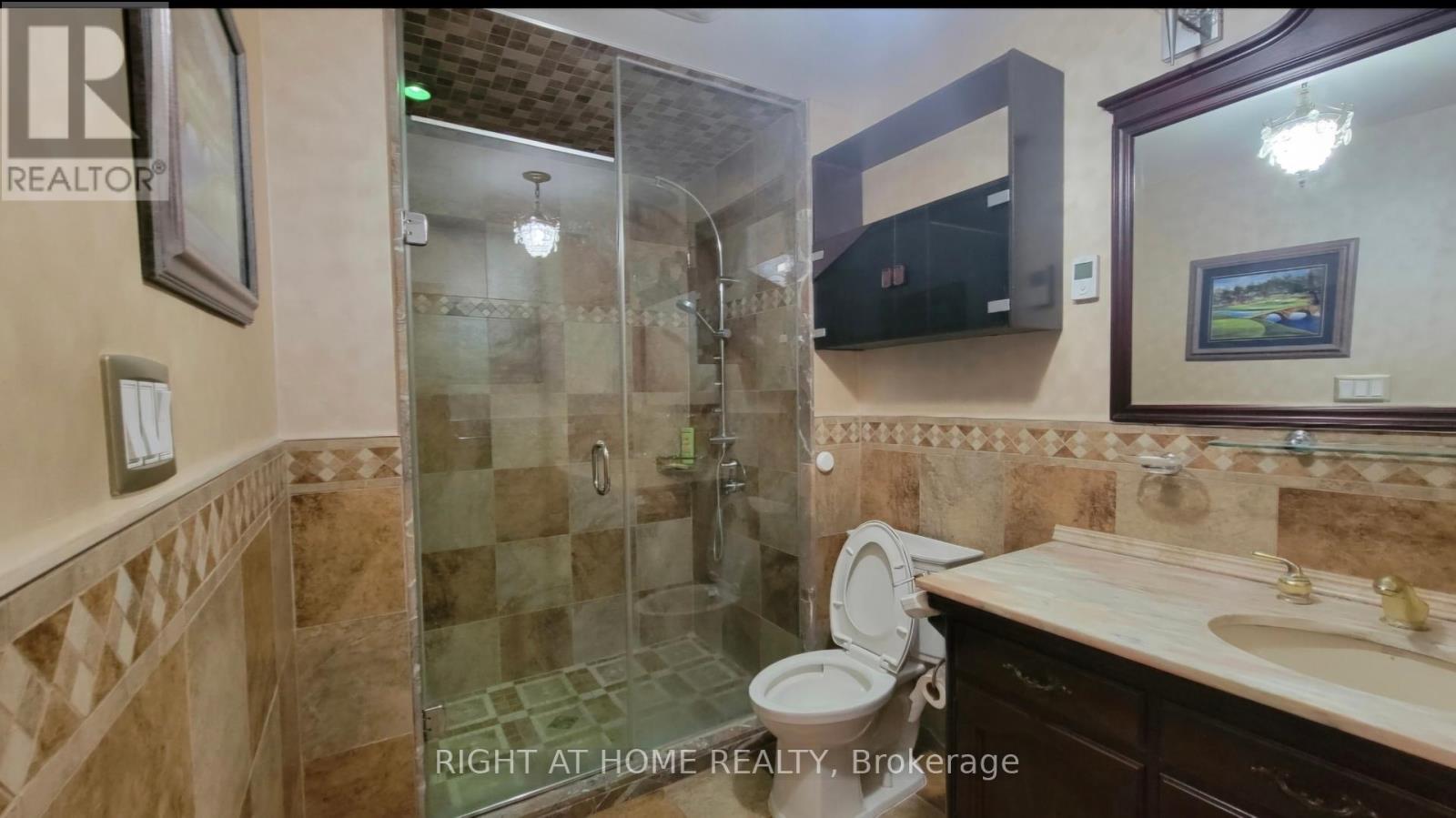 12 Fairglen Avenue, Toronto (L'amoreaux), Ontario  M1W 1G7 - Photo 16 - E12388519