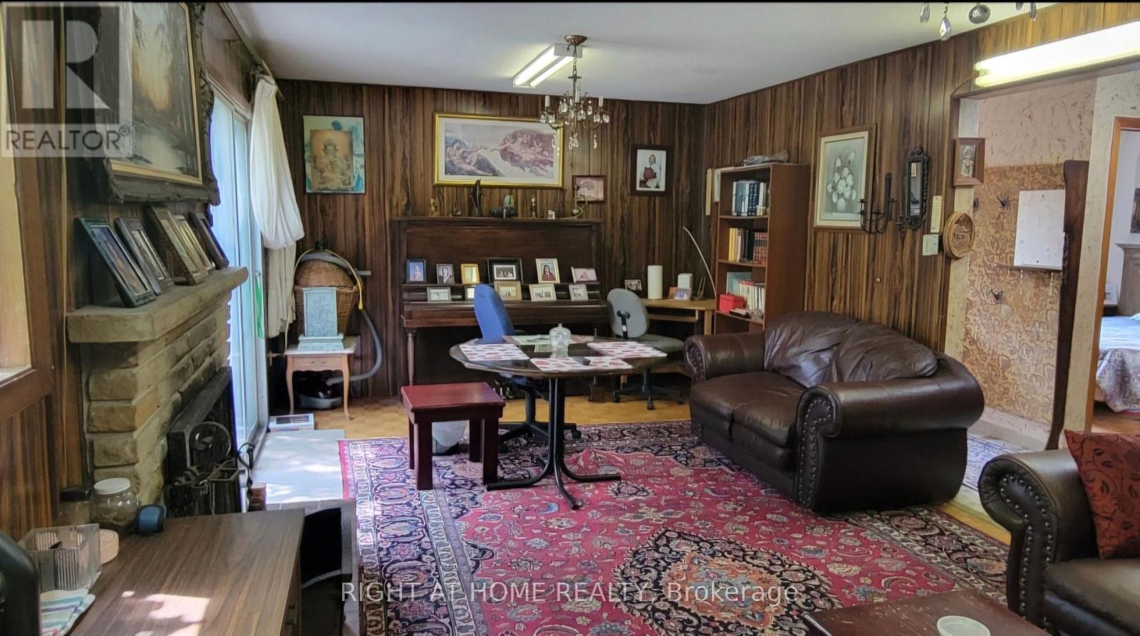 12 Fairglen Avenue, Toronto (L'amoreaux), Ontario  M1W 1G7 - Photo 7 - E12388519