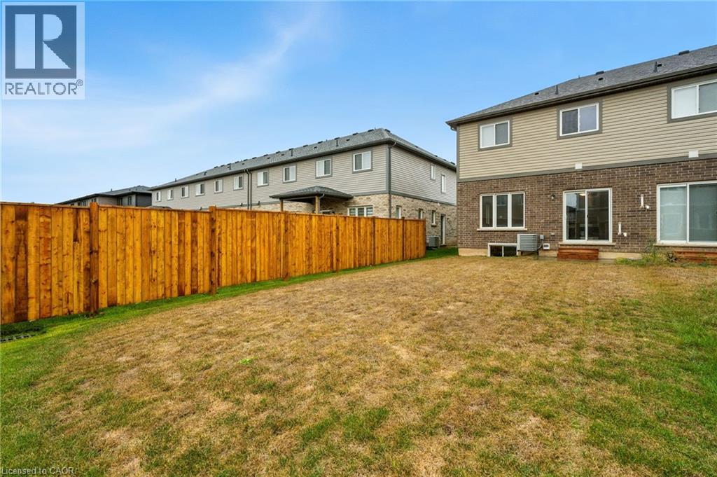 25 Saffron Way Way, Fonthill, Ontario  L0S 1E1 - Photo 32 - 40767244