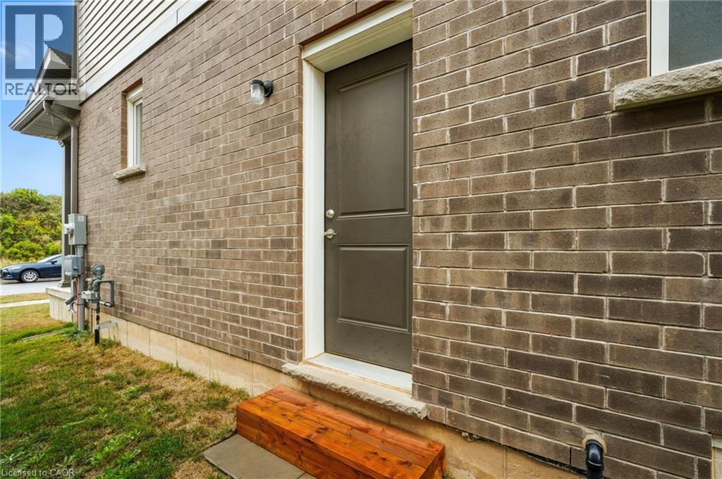 25 Saffron Way Way, Fonthill, Ontario  L0S 1E1 - Photo 34 - 40767244
