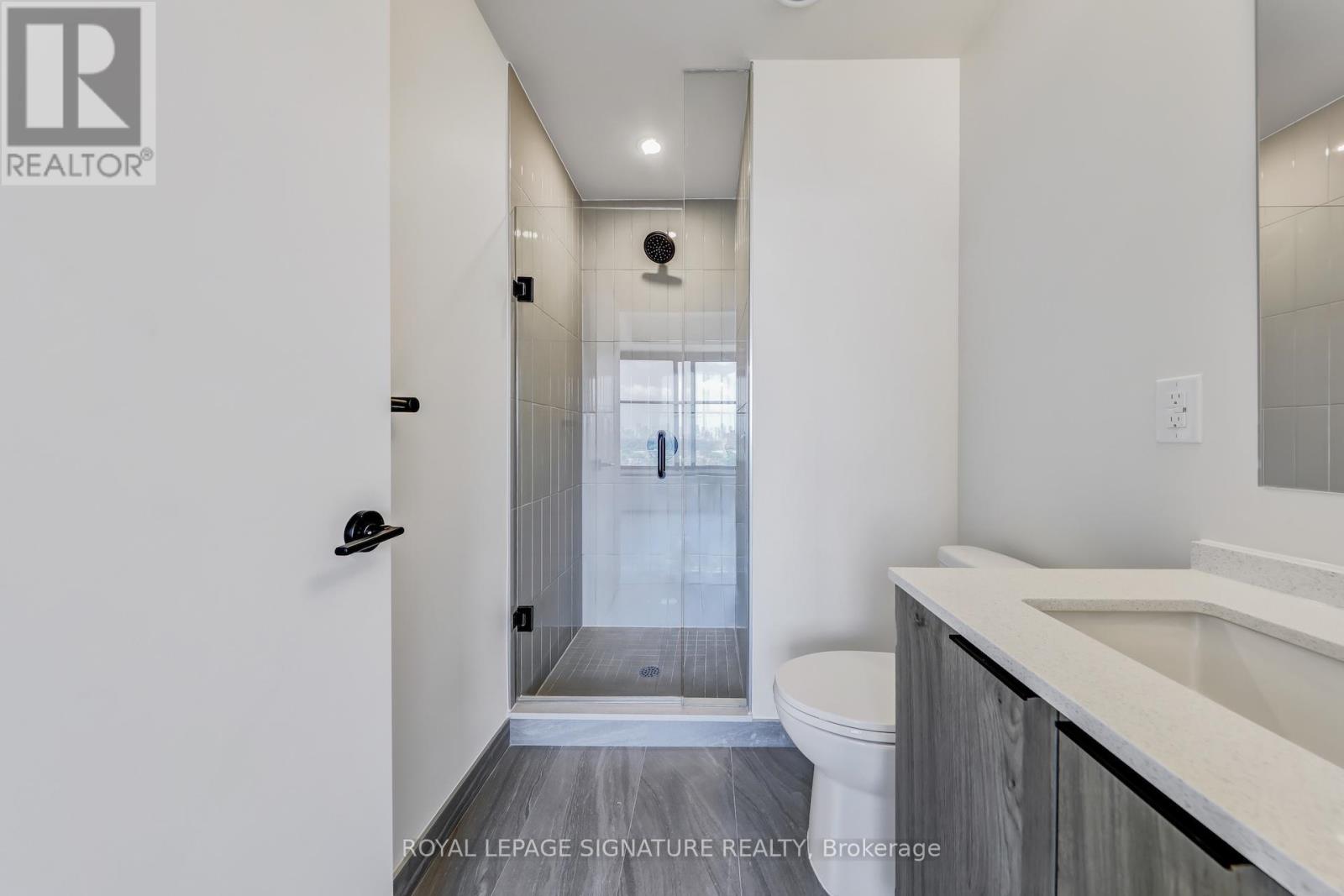 921 - 181 Sterling Road, Toronto, Ontario  M6R 2B2 - Photo 19 - C12389450