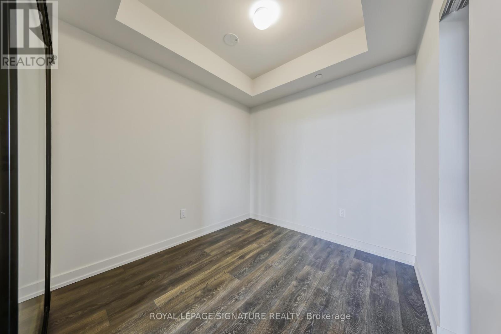 921 - 181 Sterling Road, Toronto, Ontario  M6R 2B2 - Photo 8 - C12389450