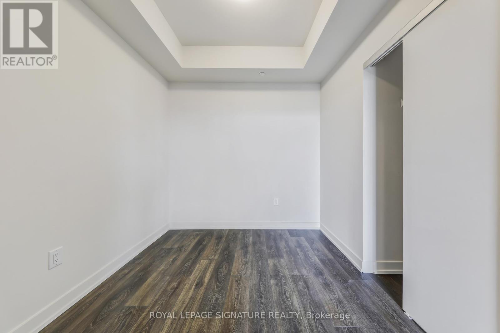 921 - 181 Sterling Road, Toronto, Ontario  M6R 2B2 - Photo 9 - C12389450