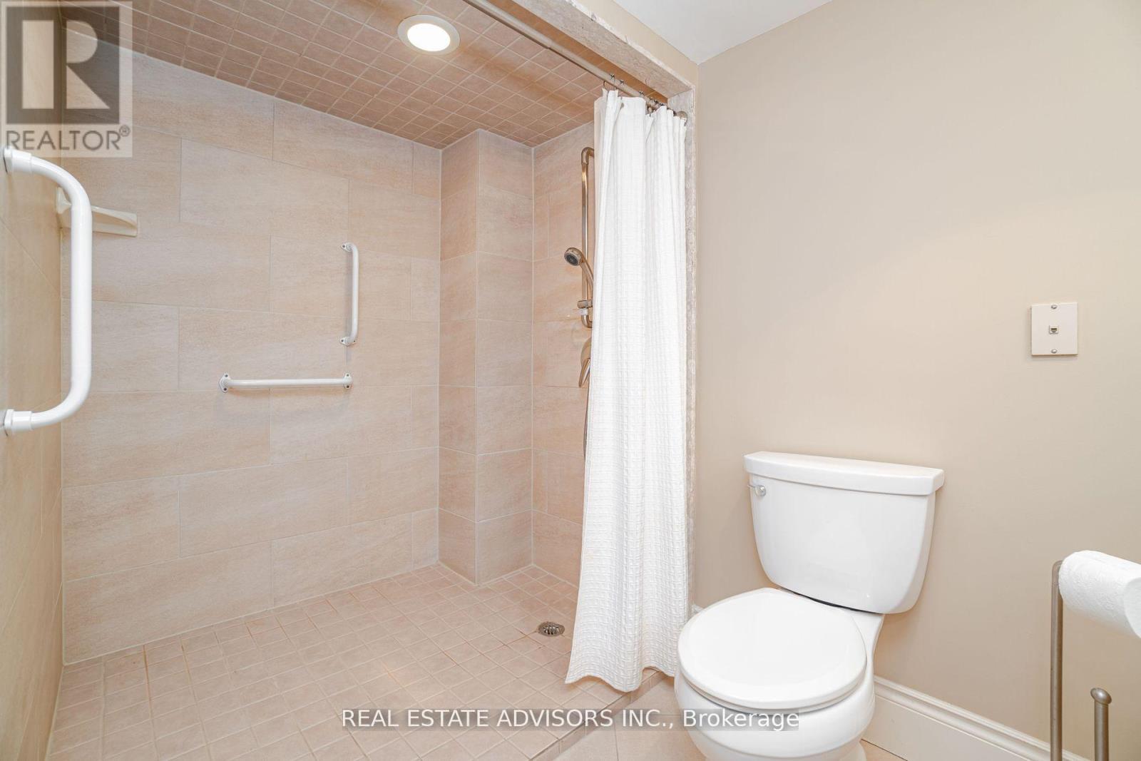 309 - 75 York Mills Road, Toronto, Ontario  M2P 2E7 - Photo 24 - C12389458