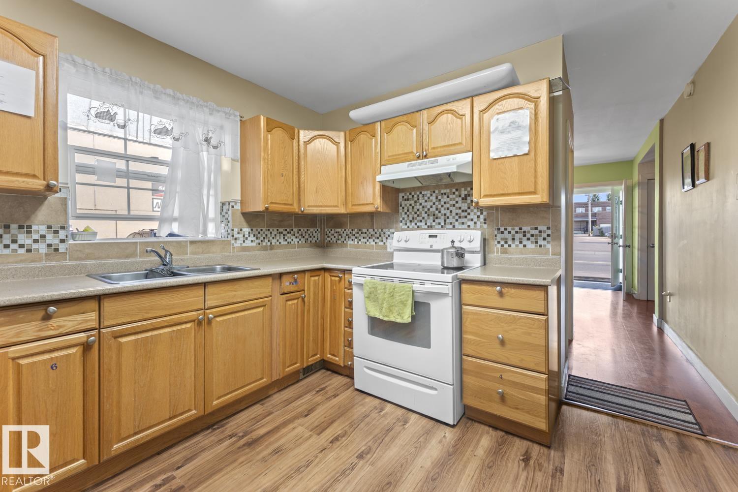 5017 51 Av, Bonnyville Town, Alberta  T9N 2H4 - Photo 5 - E4456763