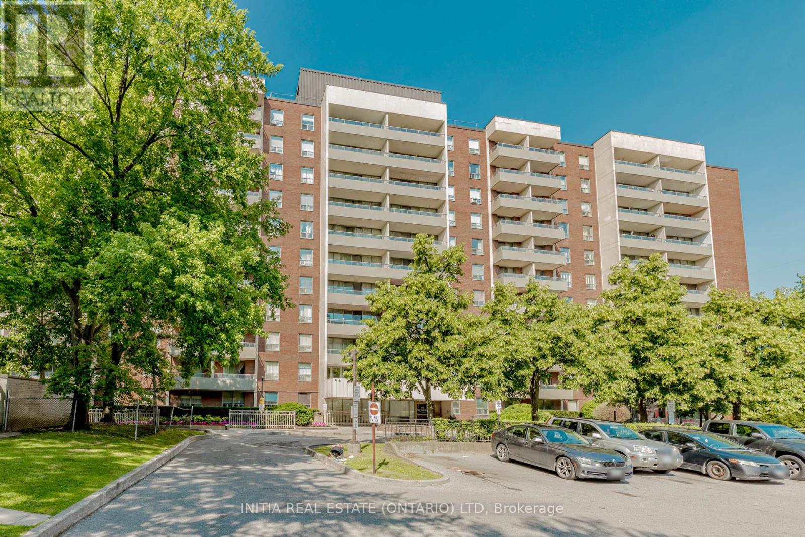 807 - 19 Four Winds Drive, Toronto, Ontario  M3J 2S9 - Photo 1 - W12389639