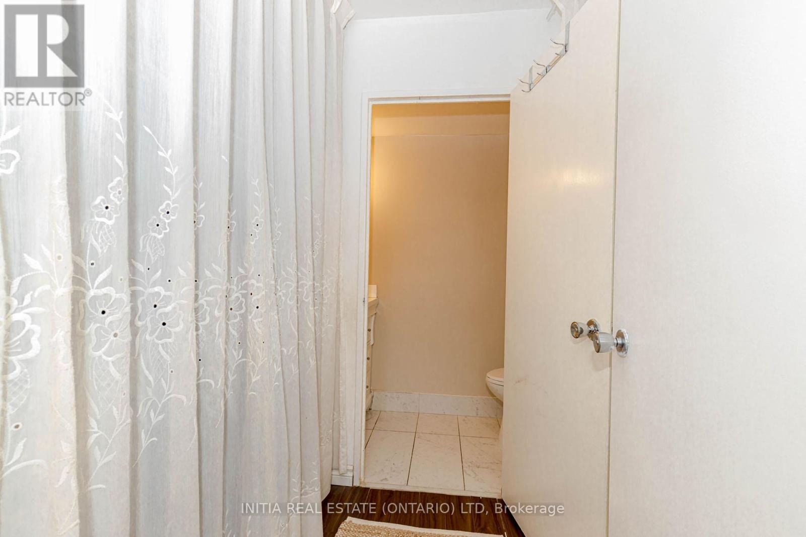 807 - 19 Four Winds Drive, Toronto, Ontario  M3J 2S9 - Photo 26 - W12389639