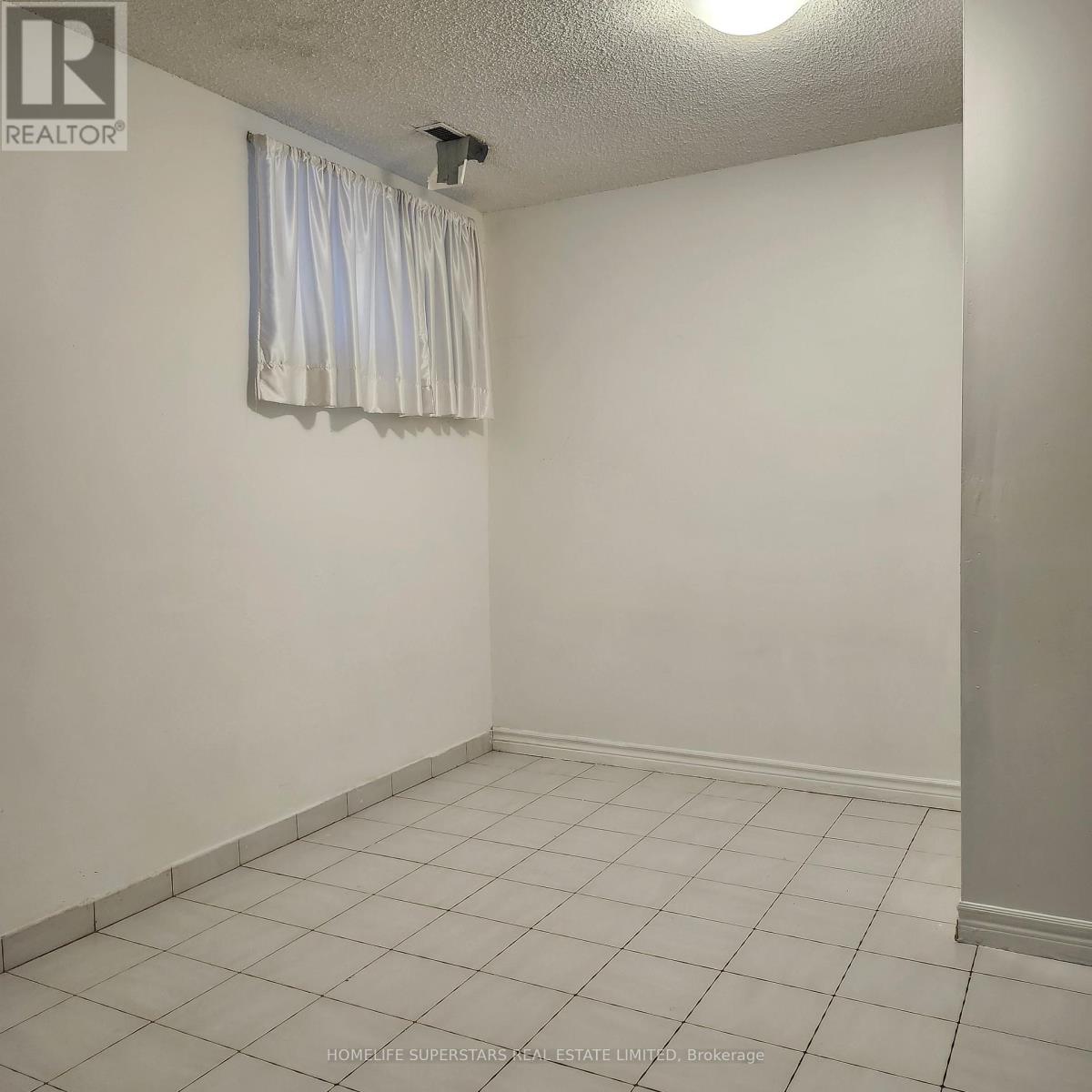 Basement - 48 Shockley Drive, Toronto, Ontario  M9V 4X5 - Photo 14 - W12273926